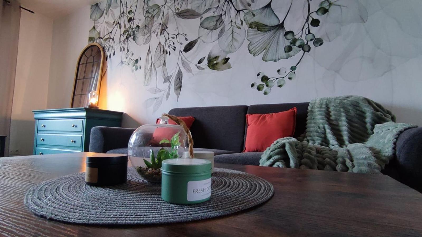 Le Celadon